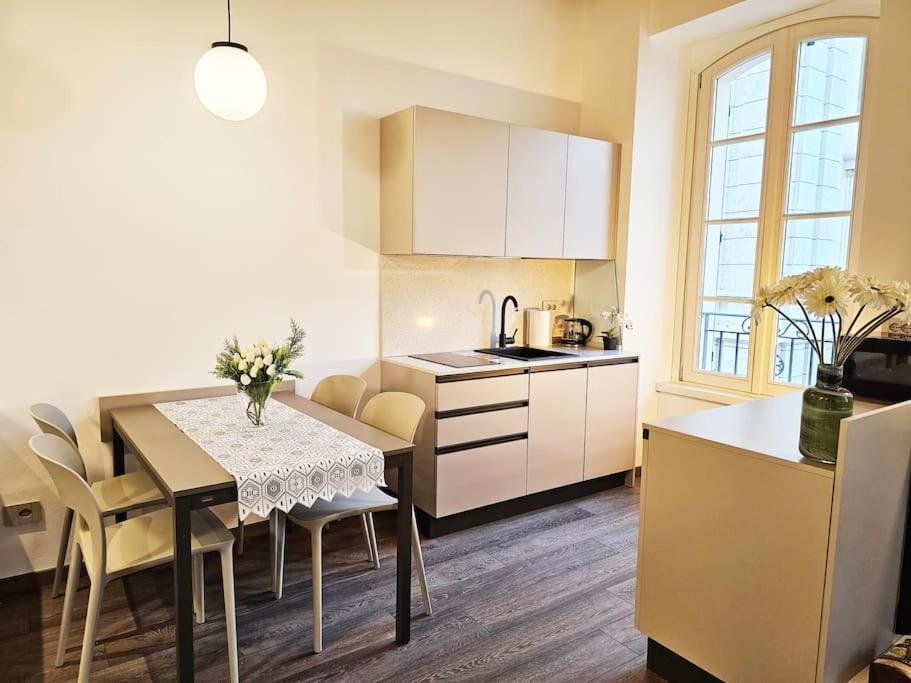 Plaza Deluxe Modern Center House - View Como Lake - Top Privacy Εξωτερικό φωτογραφία